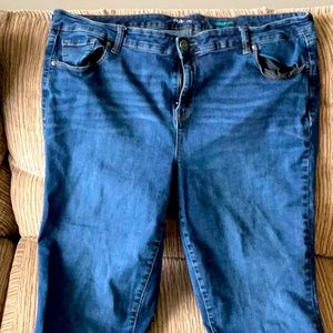 Style and Co women’s skinny leg mid- rise/high rise jeans